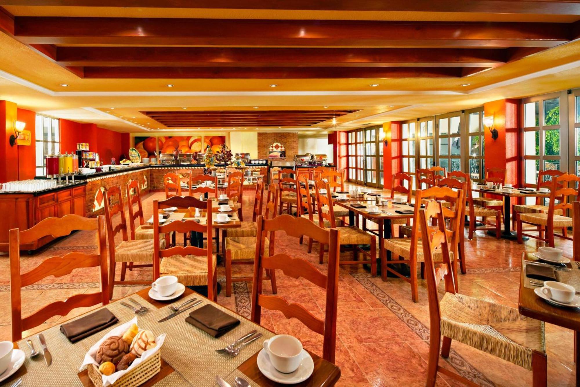 Fiesta Americana Hacienda Ixtapan De La Sal Ixtapan de la Sal Exterior foto The restaurant